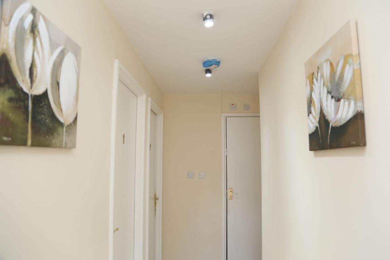 A A Guest Rooms Thamesmead Erith Extérieur photo