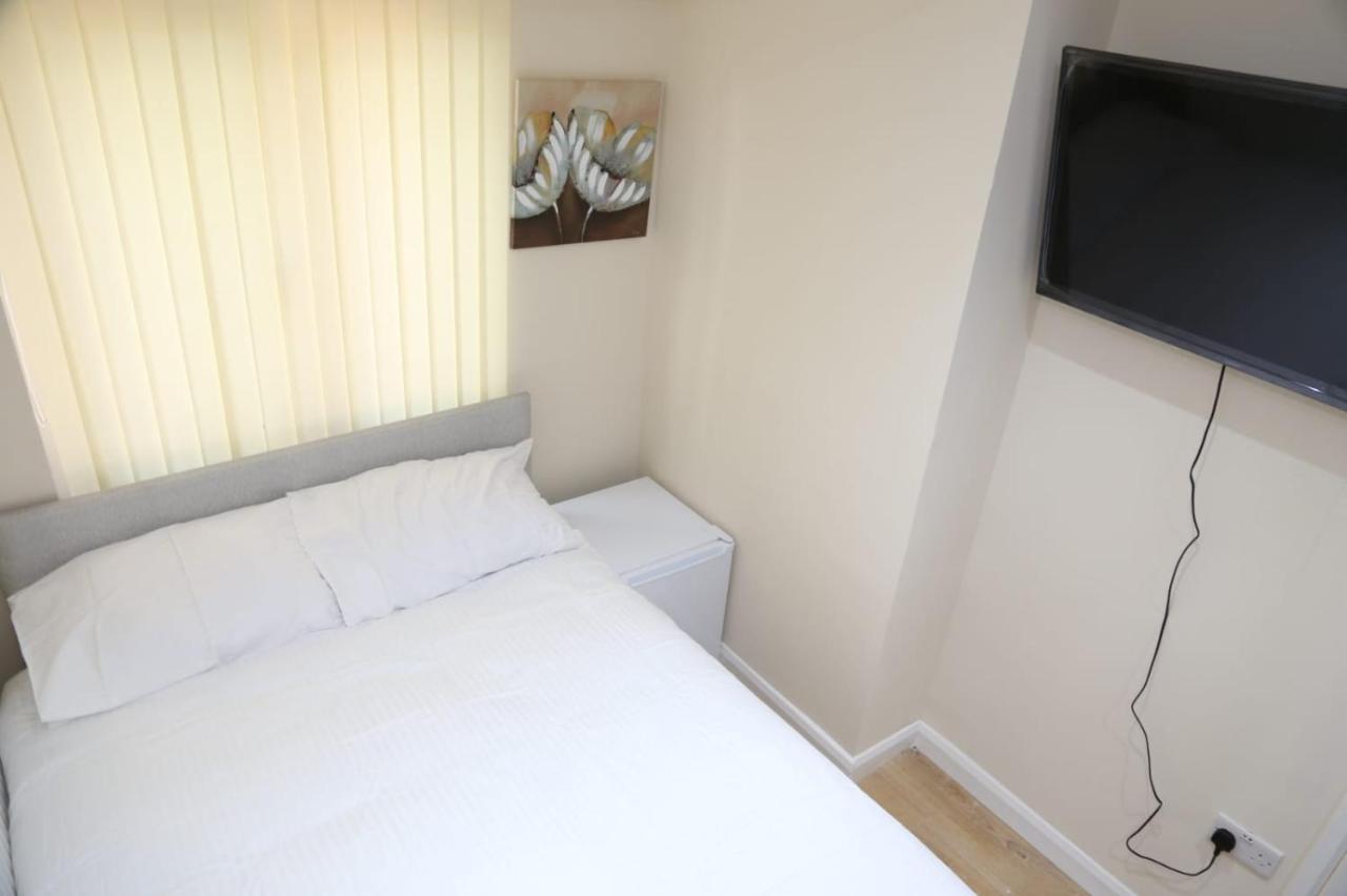A A Guest Rooms Thamesmead Erith Extérieur photo